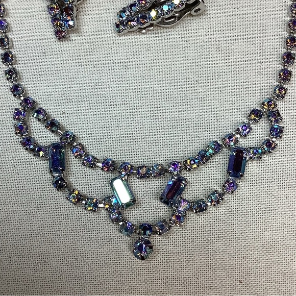 Vintage Juliana Clip Earrings and Necklace Two Pair Earrings - Picture 5 of 6